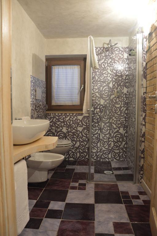 Agriturismo La Collina Pitigliano Ruang foto